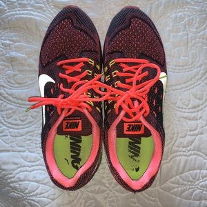 Nike Women’s Air Zoom Structure 18 Shoes